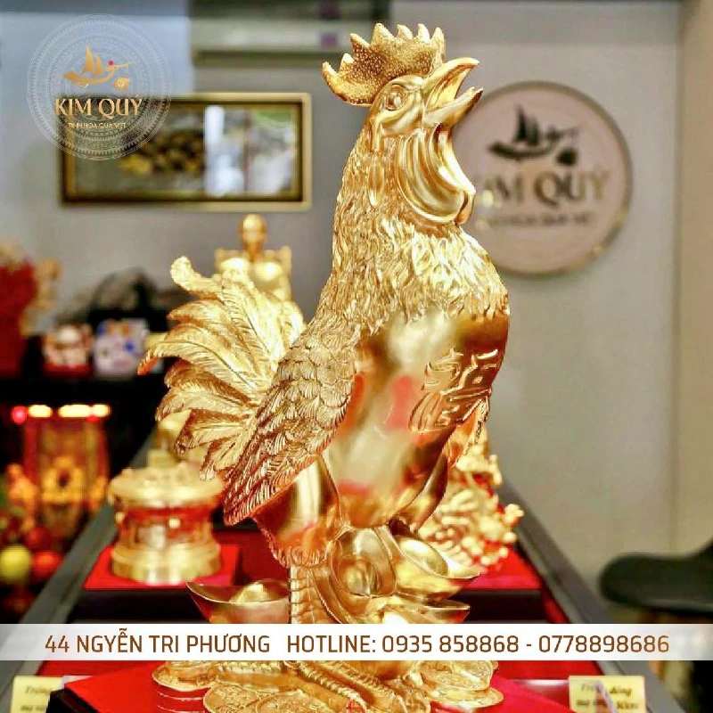 Tượng gà trống dát vàng 24k